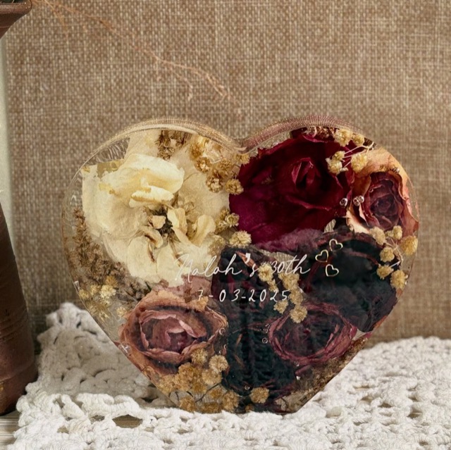 Heart-shaped resin piece with preserved cream, burgundy, and pink roses and an engraved 30th birthday message